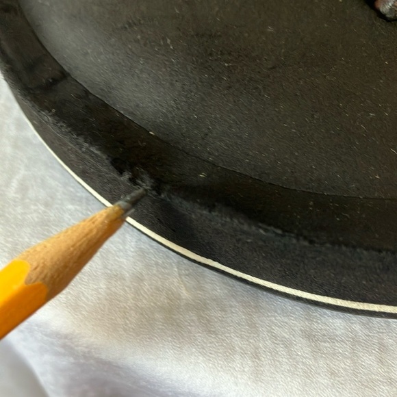 Coach: Black & Tan Janey (A8657) Signature C Sandals- 7- flaws - Picture 7 of 16